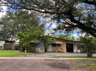 403 S 57th Way, Hollywood, FL 33023
