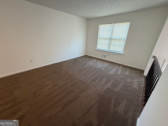 3rd image of 9292 Settlers Grove Rd