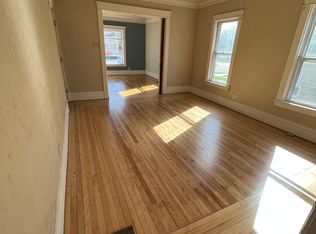 173 7th St, Fond Du Lac, WI 54935