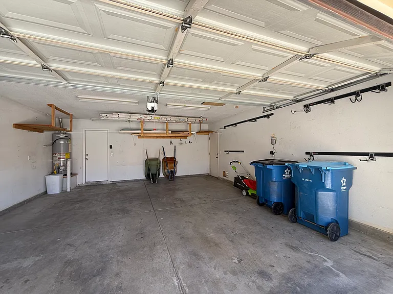 2 Car Garage
