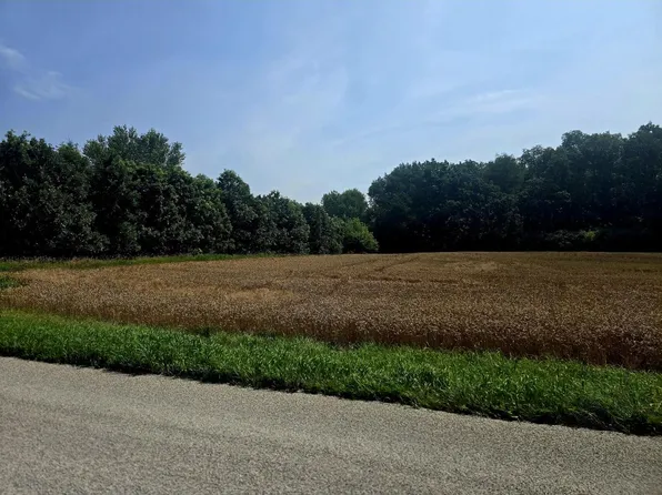 25 AC JUNIPER RD, Beaver Dam, WI 53916