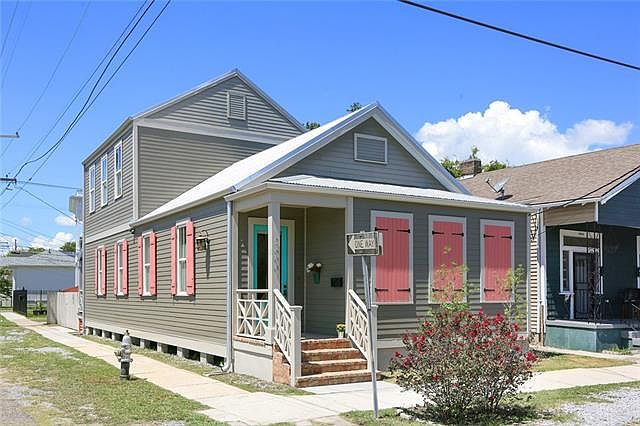 1st image of 2600 Valence St