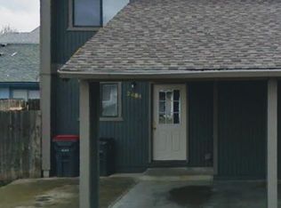 2484 Connell Ave, Medford, OR 97501