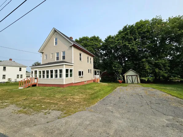 9 Albert Street, Milo, ME 04463