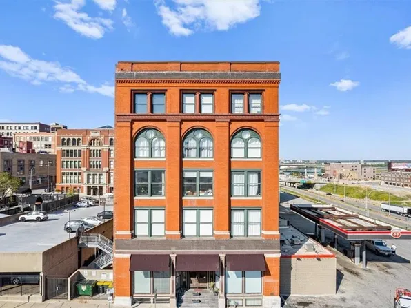 609 Central St APT 1107, Kansas City, MO 64105