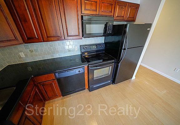 3rd image of 2716 12th St #4B