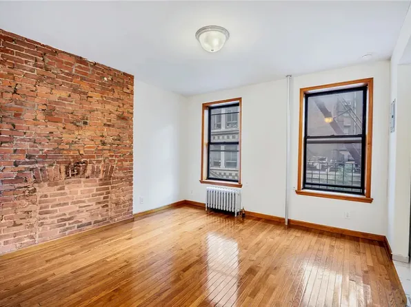 11 Cornelia Street image 1 of 4