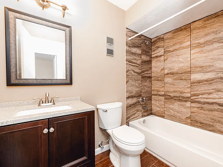9 Oakwood Park — Photo 8