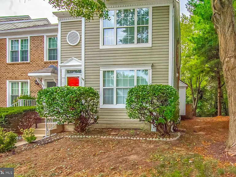 632 Lions Gate Ln — Photo 2