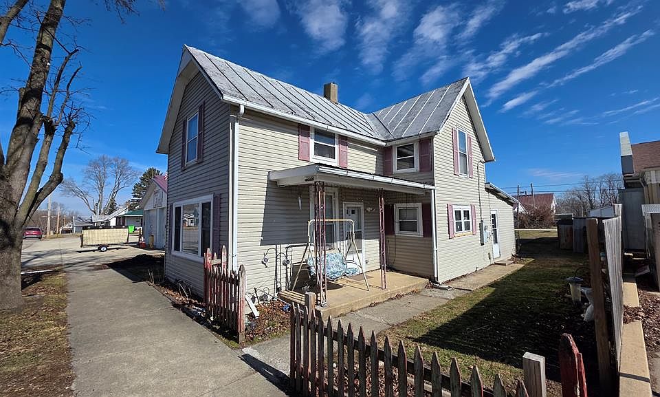 1st image of 10868 Main St
