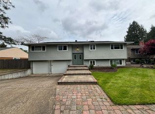 17590 SW Cheyenne Way, Tualatin, OR 97062