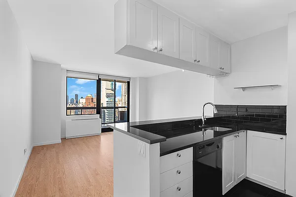 Sold by Level Group | media 5