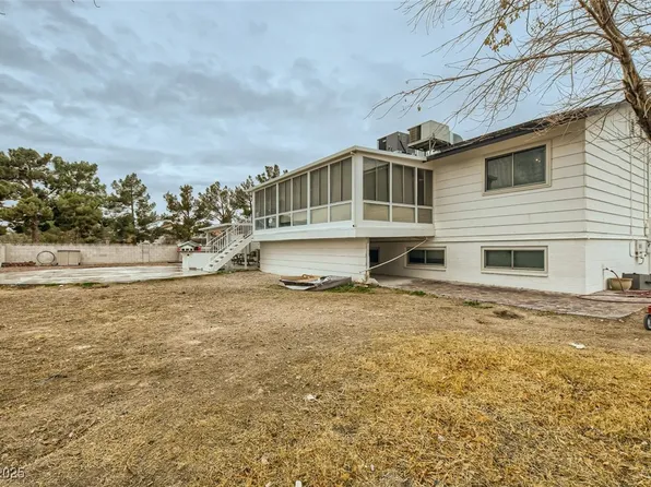 5311 Dorrell Ln, Las Vegas, NV 89131