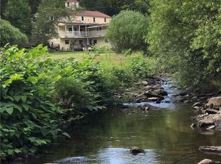 609 Grooville Rd, Livingston Manor, NY 12758