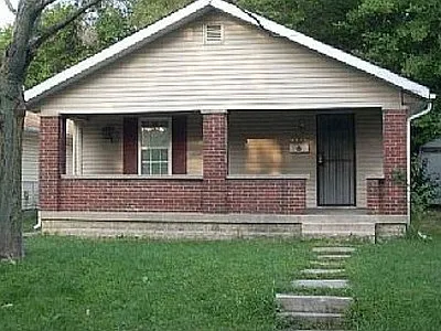 2904 Forest Manor Ave photo 1