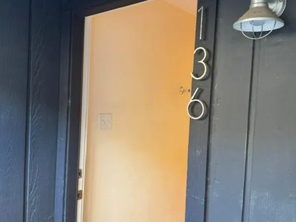 909 Reinli St APT 136, Austin, TX 78751