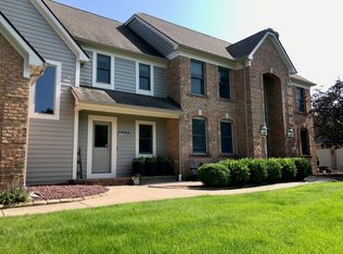4323 Boulder Pond Dr, Ann Arbor, MI 48108