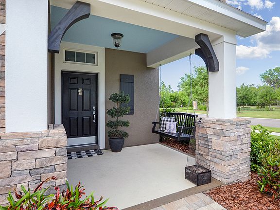 Covered Front Porch