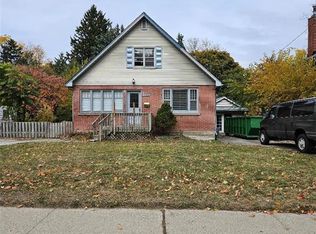 1154 Queens Blvd, Kitchener, ON N2M1C2