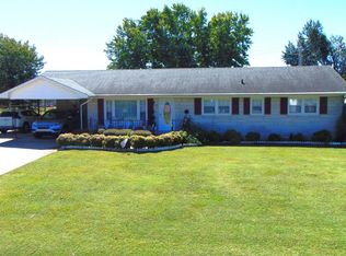 411 Morris St, Lawrenceburg, TN 38464