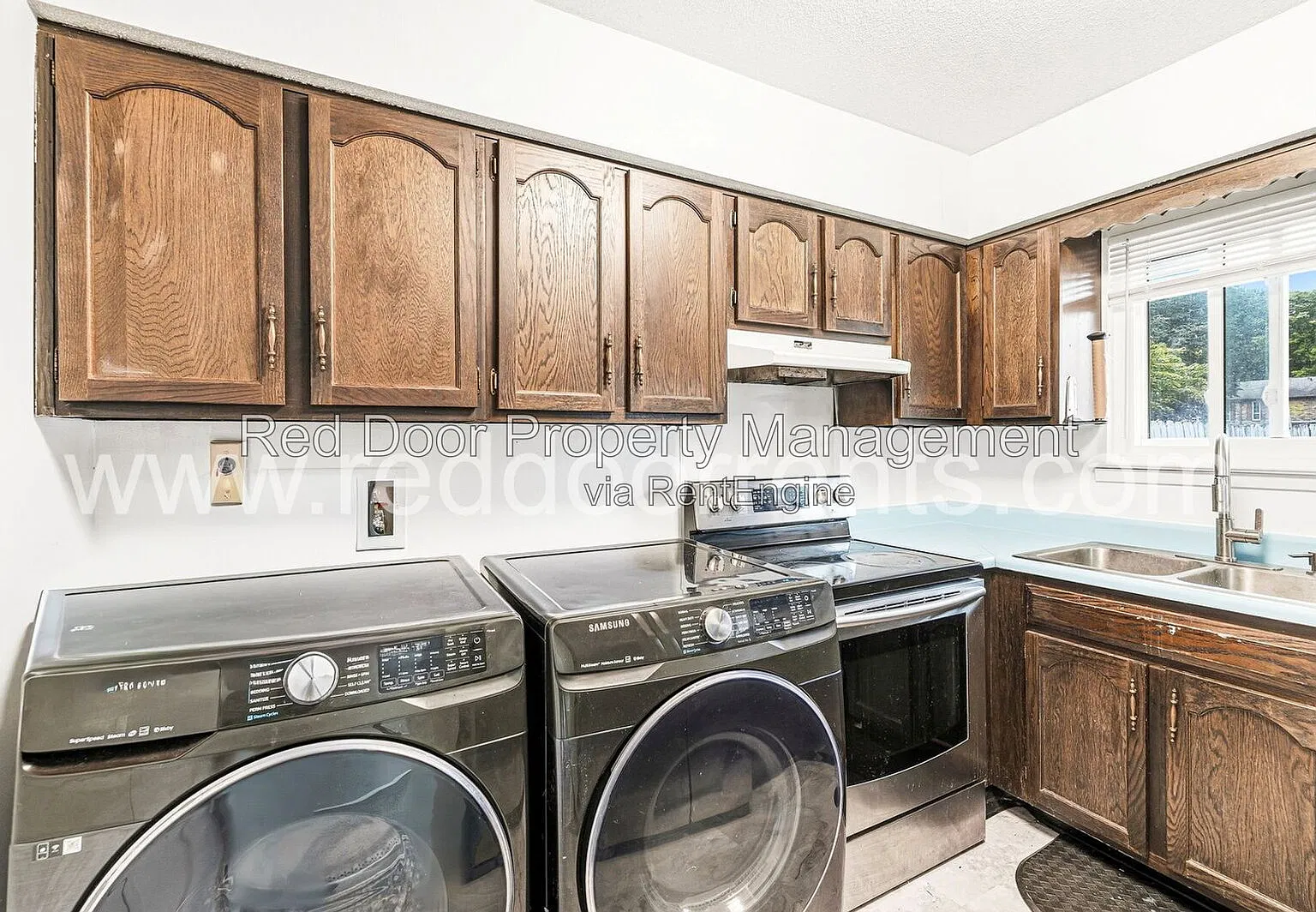 2 bed, 1.5 bath, 1320 sqft, $1,450 — Photo 4