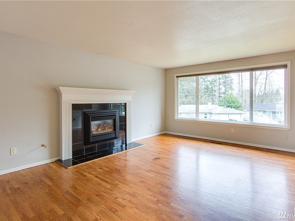 2nd image of 4715 S 295th Pl