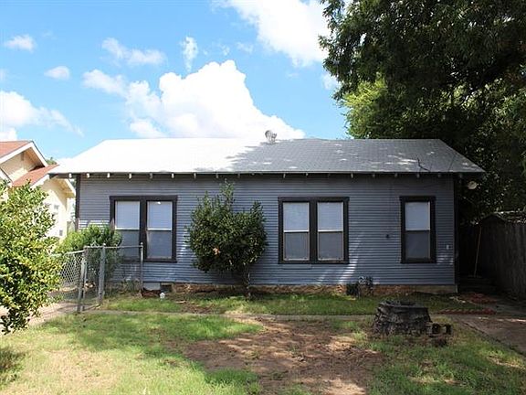 4th image of 1717 Holbron St
