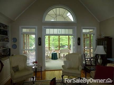 Large warm living area
						:
						Greet your guests in style with this welcoming living area