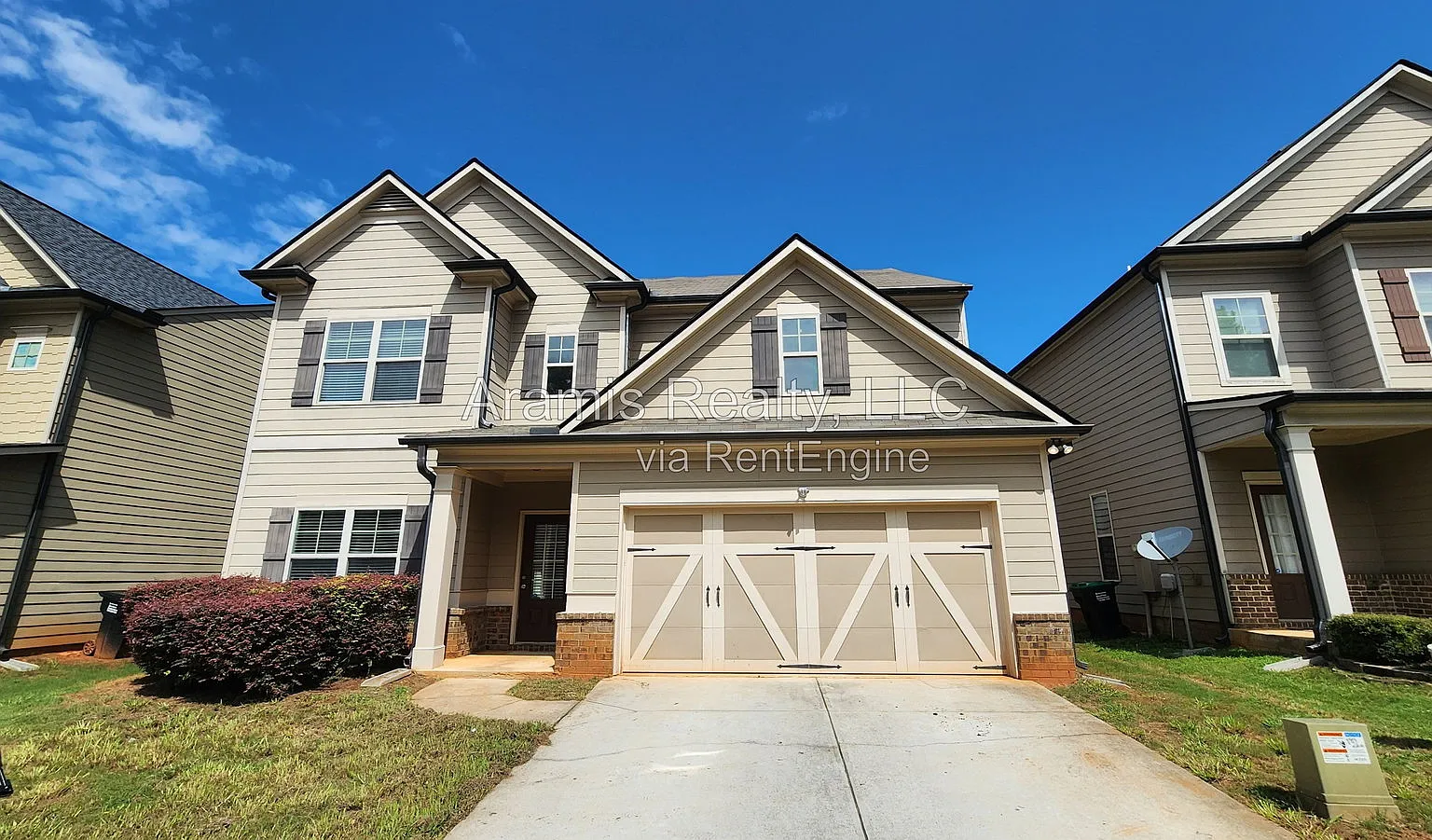 4 bed, 2.5 bath, 2585 sqft, $2,195 — Photo 1