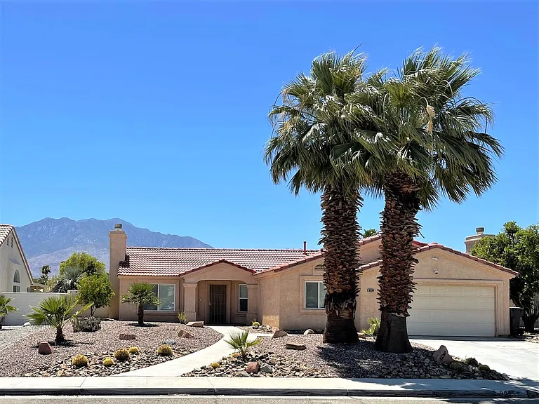 30399 Sterling Rd — Photo 3