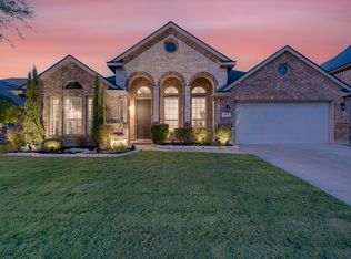 405 Ashlawn Dr, Midlothian, TX 76065