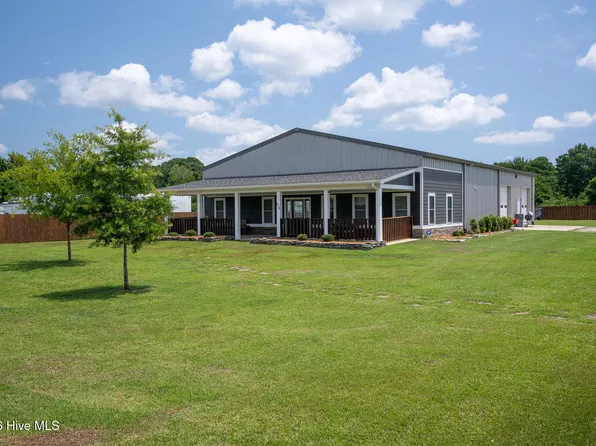618 Hwy 17 N, Holly Ridge, NC 28445