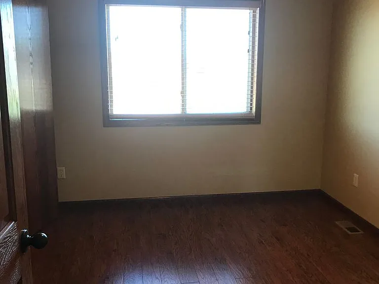 2917 S Purdue Ave — Photo 22