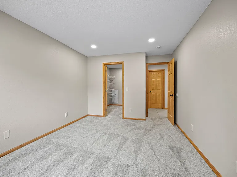 3420 Golfview Dr #123 — Photo 30