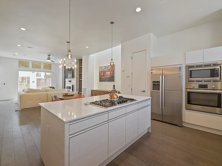 1731 King St #1731 — Photo 6