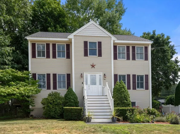 15 Island Rd, Lynnfield, MA 01940