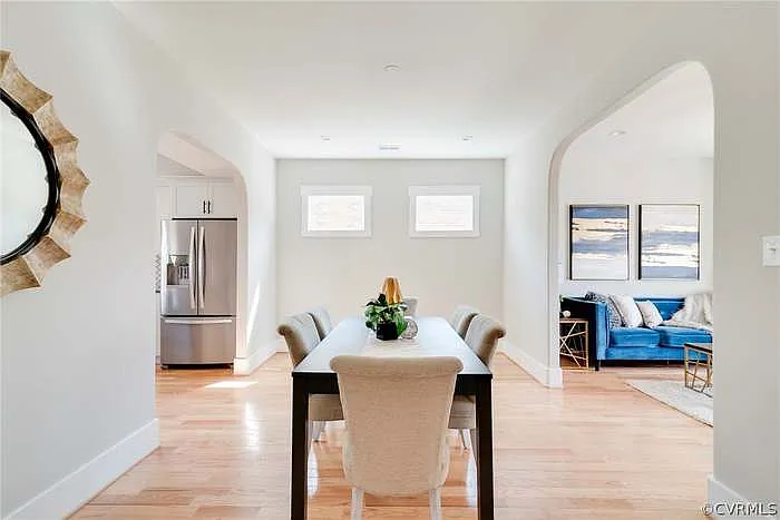 In between living room and kitchen