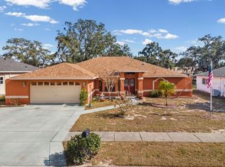 18824 Parade Rd, Hudson, FL 34667