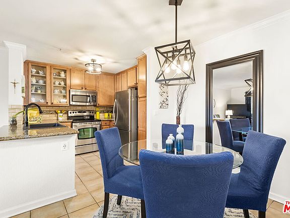 4th image of 1035 La Terraza Cir Unit 103