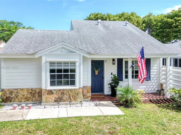 13790 SW 147th Circle Ln #9-2, Miami, FL 33186