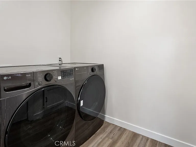 9427 S 2nd Ave — Photo 37