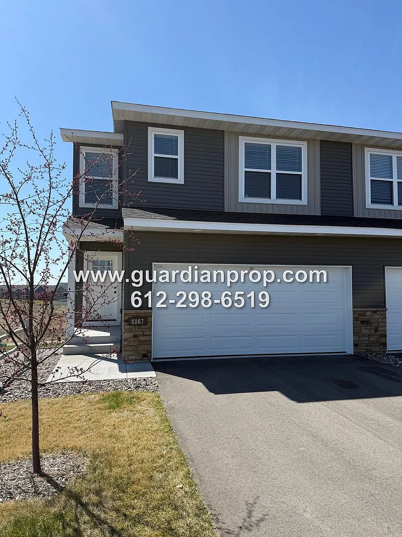 New Construction, Luxury End Unit Townhouse Available Now, Lower Family Room, 4 Baths — Photo 1