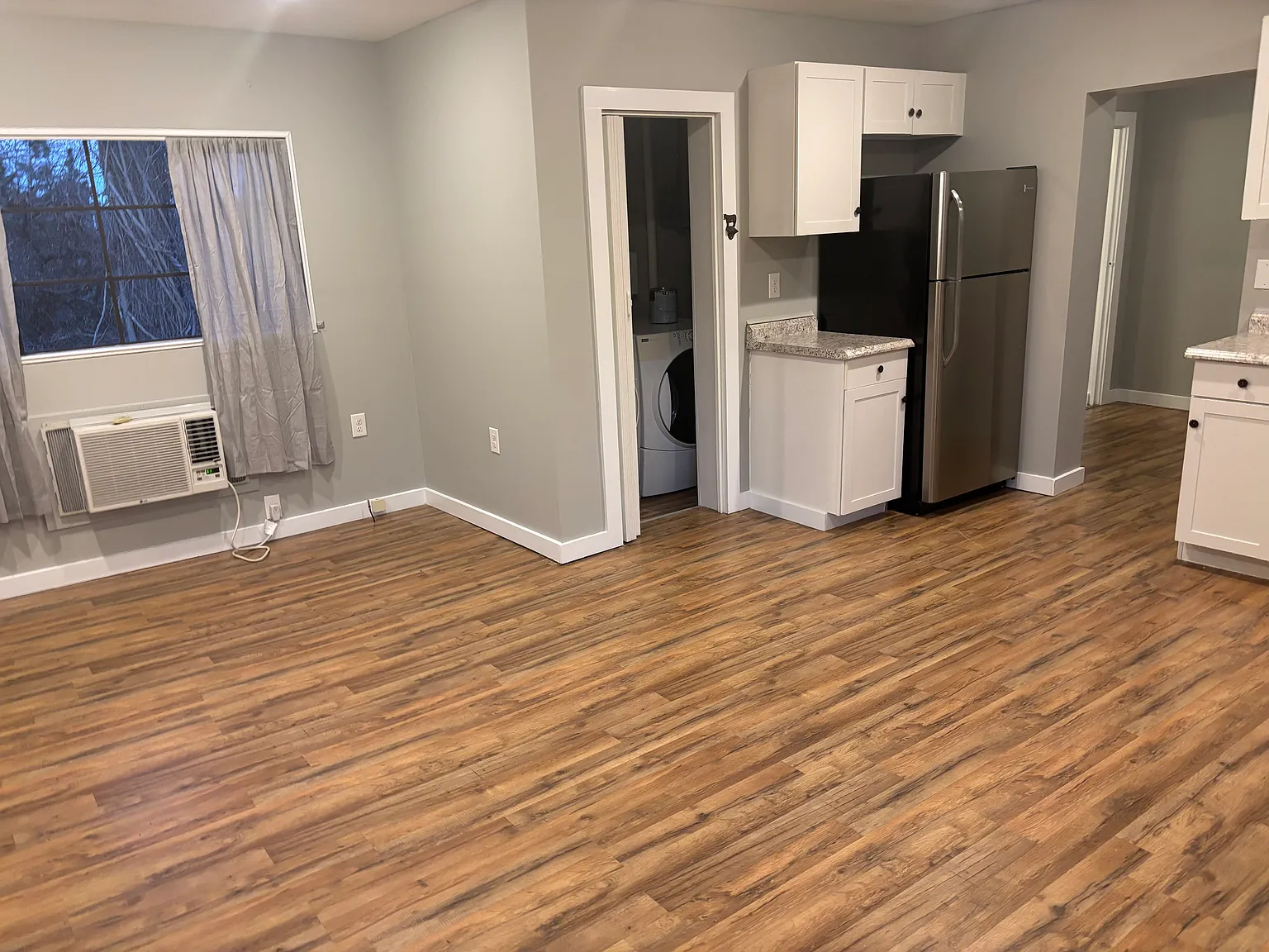 1 bed, $1,200 — Photo 3