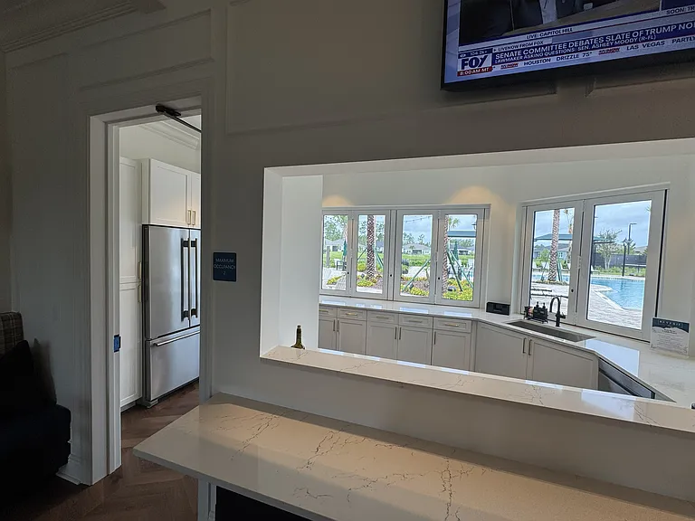 6 Blue Grotto Pl — Photo 43