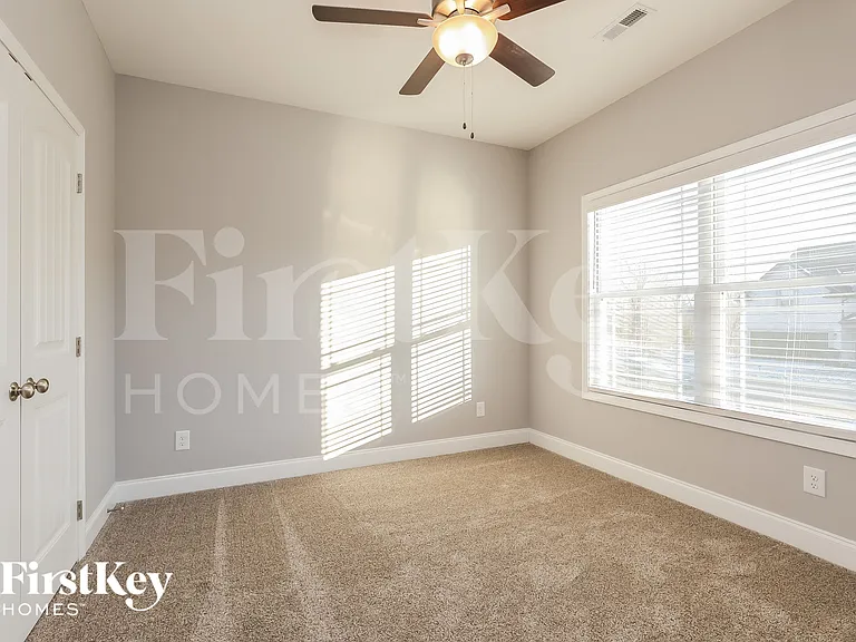 770 Buffalo Ford Dr — Photo 15