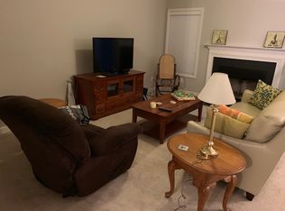 648 Huntingdon St, Elon, NC 27244