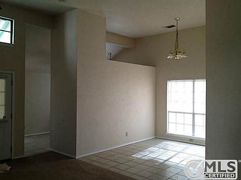 3rd image of 446 Kenya St