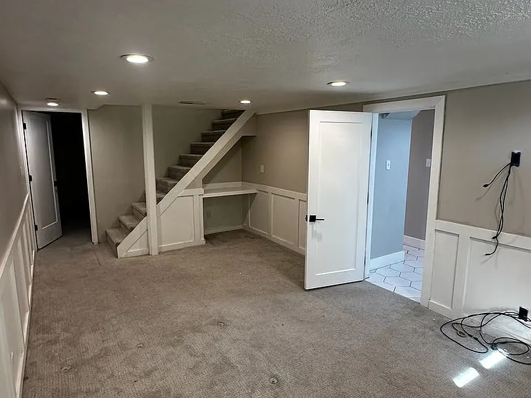 1638 E 3150 S — Photo 15