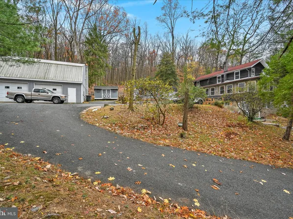 2460 Grandview Ave, Reading, PA 19606