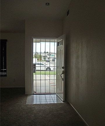 3rd image of 8425 Dove Creek Trl